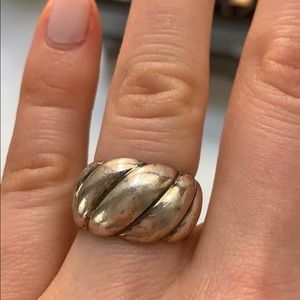 David Yurman Jewelry - David Yurman sculpted cable ring sz 6 David Yurman Jewelry - David Yurman sculpted cable ring sz 6